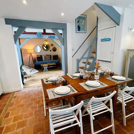 Holiday home L'ecrin Des Deux Pecheurs Proche Centre-ville Et